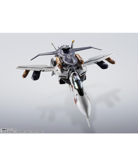 HI-METAL R VF-0Sフェニックス(ロイ・フォッカー機) ＋ QF-2200D-B ゴースト　マクロスゼロ　［バンダイ］