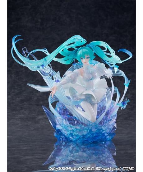 【予約】初音ミク-Crystal Dress Ver.-　 1/7スケール　PVC製塗装済み完成品　［CyberZ］