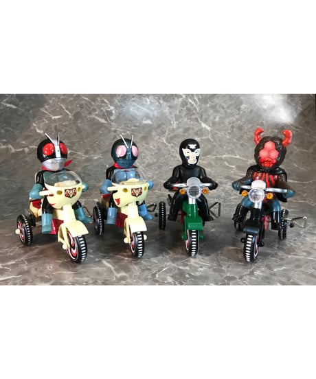 EX三輪車 仮面ライダー　Bタイプ　全４種