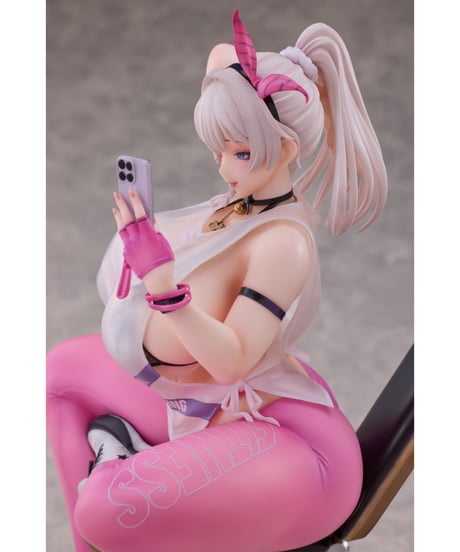 【予約】今日は胸トレ！ illustration by RST 1/6 完成品フィギュア 豪華版　[WILDMELODY]