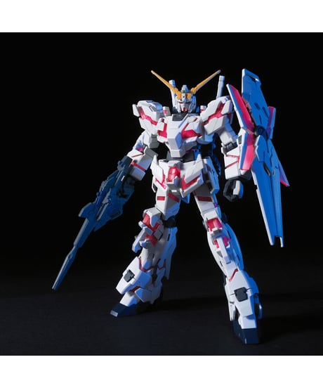 【送料無料】HGUC 1/144 ユニコーンガンダム デストロイモード　機動戦士ガンダムUC　プラモデル　［バンダイ］
