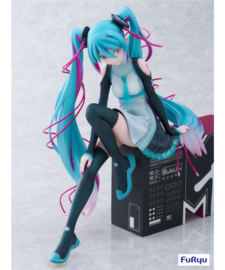 初音ミク×MTV 1/7スケールフィギュア　PVC製塗装済完成品