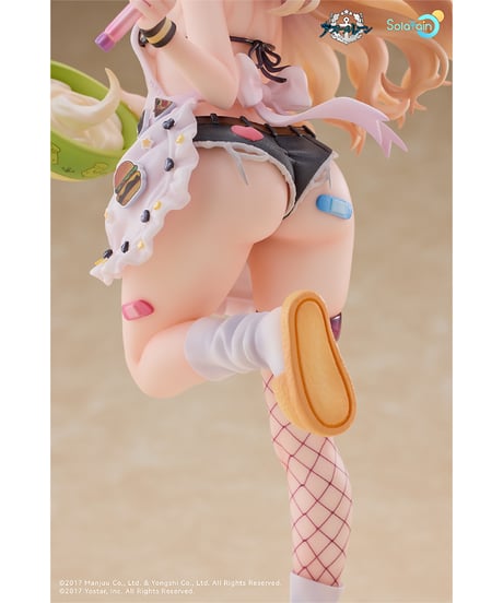 アズールレーン　バッチ アニバーサリーイラスト Ver. 　1/7スケール　プラスチック製塗装済み完成品