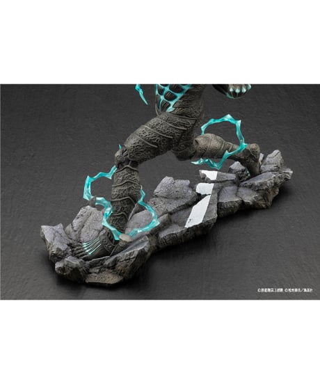ARTFX J 怪獣８号　PVC塗装済み完成品