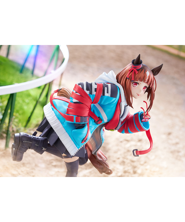 トランセンド 1/7スケール 塗装済み完成品 ウマ娘 プリティーダービー