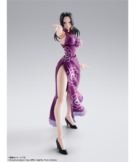 【予約】【送料無料】S.H.Figuarts ボア・ハンコック -マリンフォード頂上決戦-　ワンピース　ONE PIECE　［バンダイ］　【7月発売予定】