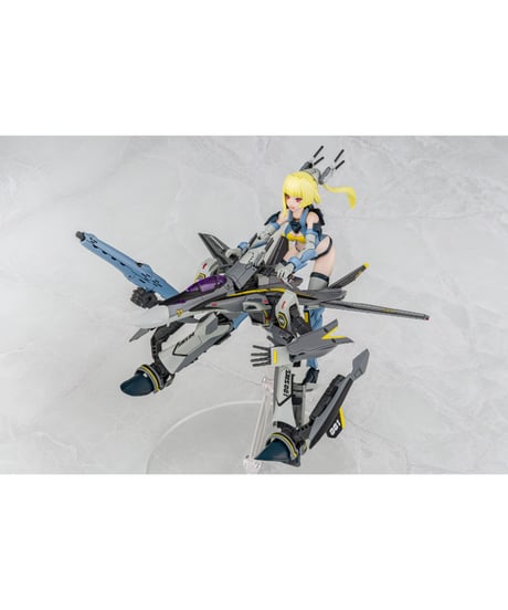 V.F.G. MC-18 マクロスF VF-25S スーパーメサイア　プラモデルキット　［アオシマ］