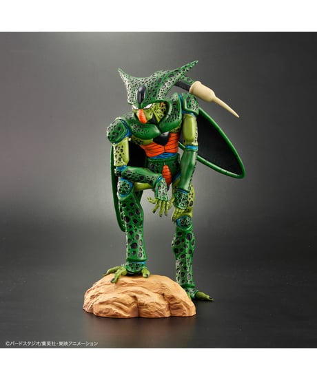 ドラゴンボールアライズ　セル第一形態　塗装済完成品