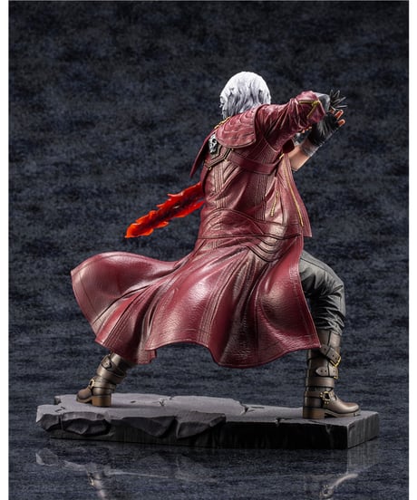 デビル メイ クライ 5　ARTFX J ダンテ 再生産　PVC塗装済み完成品
