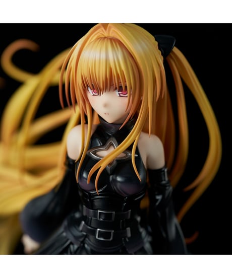 ToLOVEる－とらぶる－ダークネス 金色の闇　ブラックトランスver.　彩色済み完成品フィギュア　［ユニオンクリエイティブ］