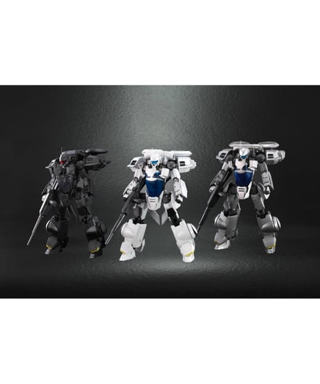 【予約】ナイトストライカー 1/32スケール カラーレジンキャスト製組立キット インターグレイXsi パールホワイトver. 再販　［ＲＣベルグ］