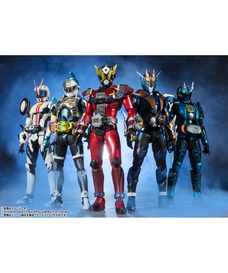 送料無料】仮面ライダークローズ 平成ジェネレーションズ