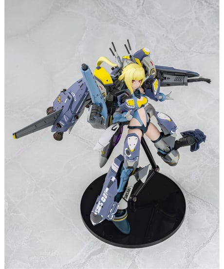 V.F.G. MC-18 マクロスF VF-25S スーパーメサイア　プラモデルキット　［アオシマ］
