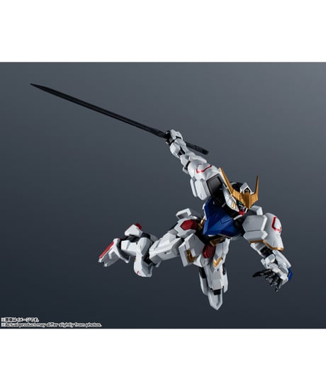 【送料無料】GUNDAM UNIVERSE ASW-G-08 GUNDAM BARBATOS RENEWAL　機動戦士ガンダム 鉄血のオルフェンズ　［バンダイ］