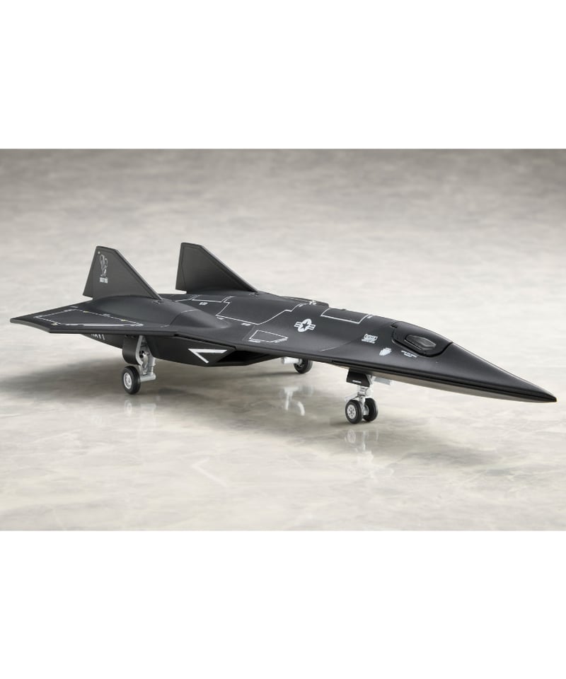 トップガン マーヴェリック 1/100スケール ダークスター 1/100