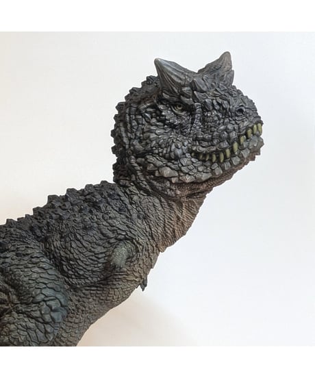 カルノタウルス　シュヴァルツ