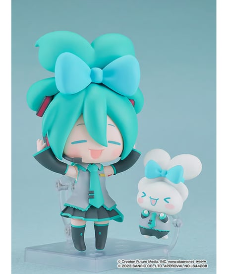 ねんどろいど 初音ミク シナモロールコラボVer.　プラスチック製 塗装済み可動フィギュア