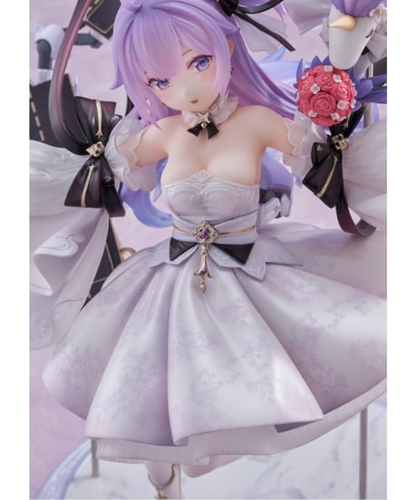アズールレーン　ユニコーン 純白なる夢の誓い 1/7スケールフィギュア　塗装済み完成品フィギュア