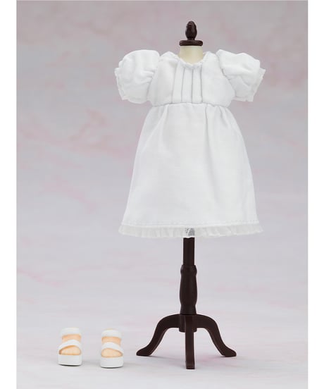 【予約】【送料無料】ねんどろいどどーる おようふくセット シンプルワンピース（ホワイト）　［グッドスマイルカンパニー］