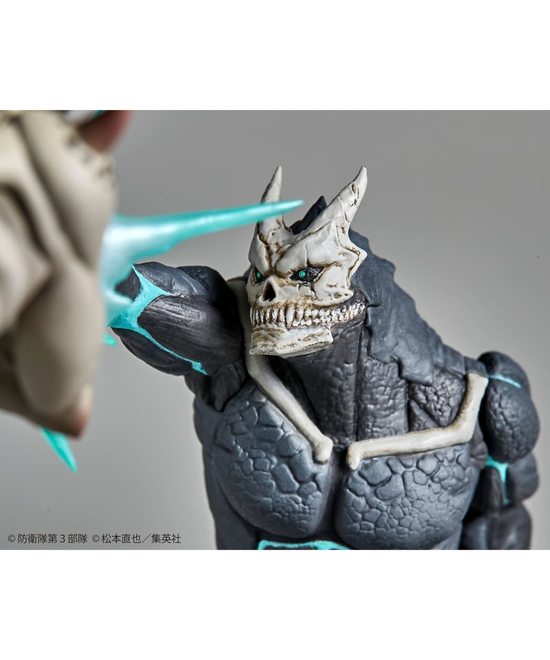 『怪獣8号』怪獣８号ｖｓ怪獣９号 1/18スケールフィギュア 怪獣8号 怪獣8号vs怪獣9号 1/18スケールフィギュア