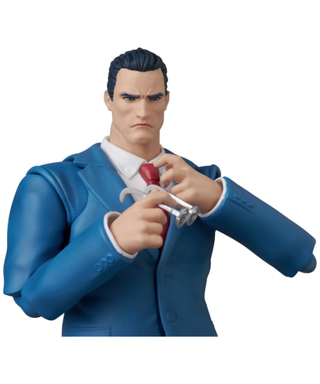 【予約】【送料無料】マフェックス No.300 MAFEX CLARK KENT(BATMAN: HUSH Ver.)　［メディコム・トイ］