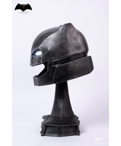 【予約】バットマン vs スーパーマン ジャスティスの誕生/ アーマード バットマン ヘルメット 1/1 ライフサイズ レプリカ　［ピュアアーツ］