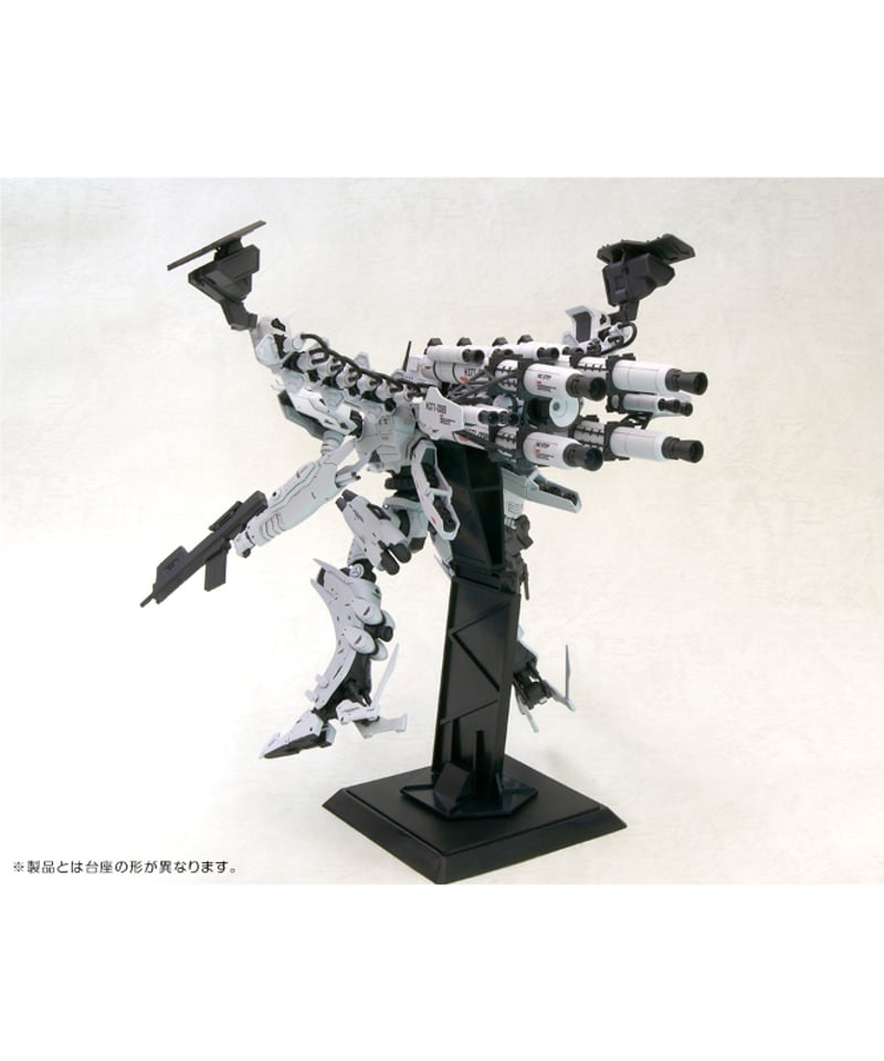 アーマード・コア ラインアーク ホワイト・グリント＆V.O.Bセット 1/72