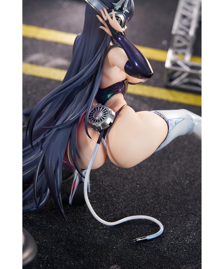 【予約】アズールレーン ストラスブール 謡精舞うサーキットVer.　1/7スケール　塗装済み完成品　［APEX-TOYS］