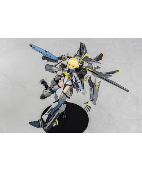 V.F.G. MC-18 マクロスF VF-25S スーパーメサイア　プラモデルキット　［アオシマ］