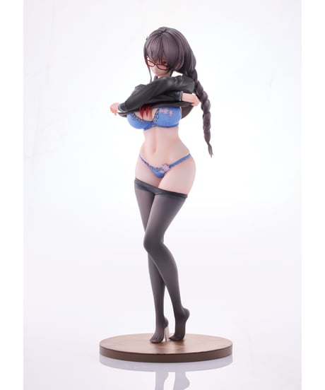 体育授業を受けたくないギャップ眼鏡娘 1/6スケール　塗装済み完成品