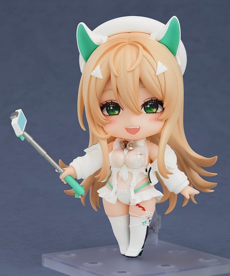 【予約】ねんどろいど ルピー：ウィンターショッパー　塗装済み可動フィギュア　勝利の女神：NIKKE　[グッドスマイルカンパニー]
