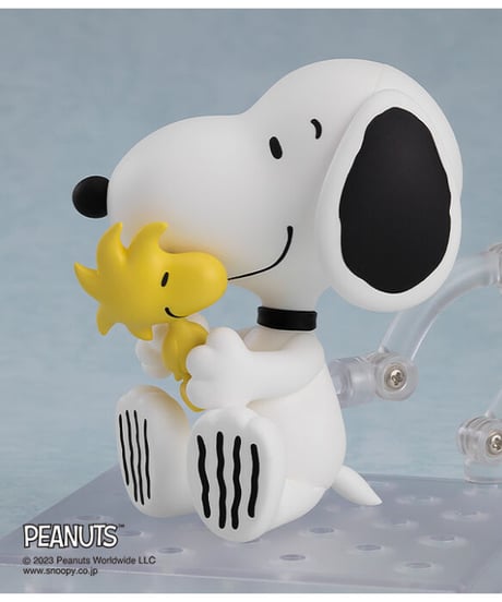 ねんどろいど スヌーピー　プラスチック製 塗装済み可動フィギュア