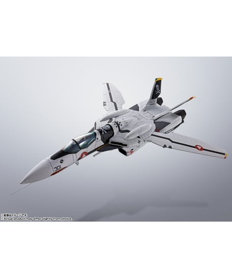 HI-METAL R VF-0Sフェニックス(ロイ・フォッカー機) ＋ QF-2200D-B ゴースト　マクロスゼロ　［バンダイ］
