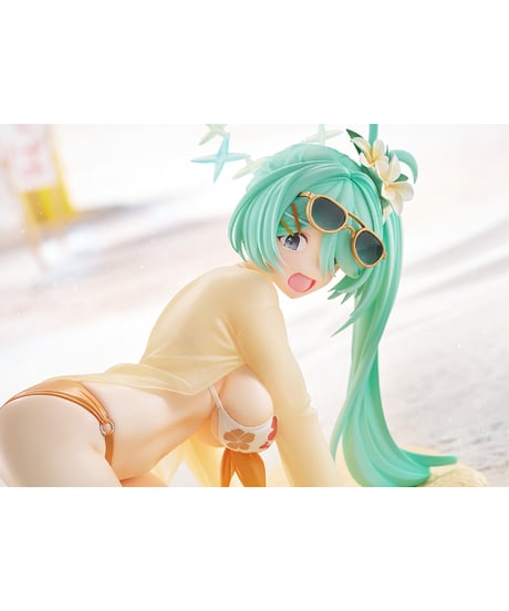 【予約】ヒヨリ（水着） メモリアルロビーVer.　1/6スケール　塗装済み完成品　ブルーアーカイブ -Blue Archive-　[ファット・カンパニー]