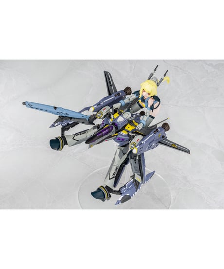 V.F.G. MC-18 マクロスF VF-25S スーパーメサイア　プラモデルキット　［アオシマ］