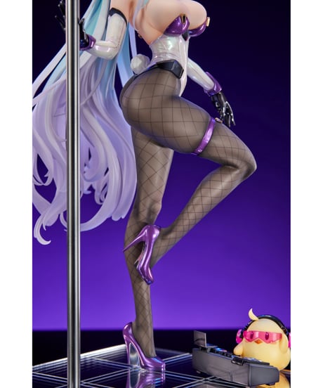 アズールレーン キアサージ オールナイト・チャージVer.　1/7スケールフィギュア　PVC＆ABS製塗装済み完成品