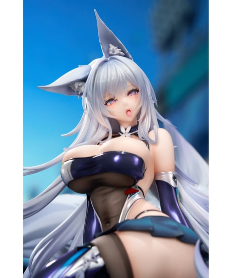 【予約】アズールレーン 信濃 寝待の銀輿Ver.  LEDアクリル展示ケース付きスペシャル版　1/7スケール　塗装済み完成品　［APEX-TOYS］