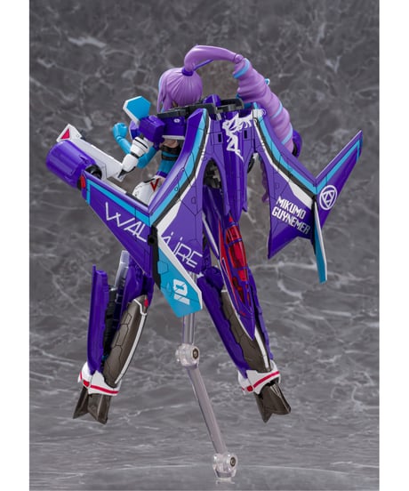 V.F.G.	MC-17　マクロスΔ VF-31J ジークフリード 美雲・ギンヌメール　プラモデル