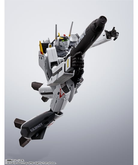 HI-METAL R VF-0Sフェニックス(ロイ・フォッカー機) ＋ QF-2200D-B ゴースト　マクロスゼロ　［バンダイ］
