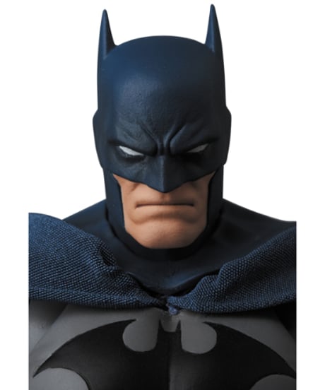 【予約】【送料無料】マフェックス No.105 MAFEX BATMAN "HUSH"　［メディコム・トイ］