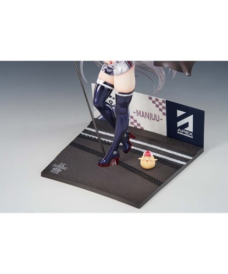 アズールレーン プリンツ・オイゲン ファイナル・ラップVer.　PVC＆ABS製塗装済み完成品 1/7スケールフィギュア