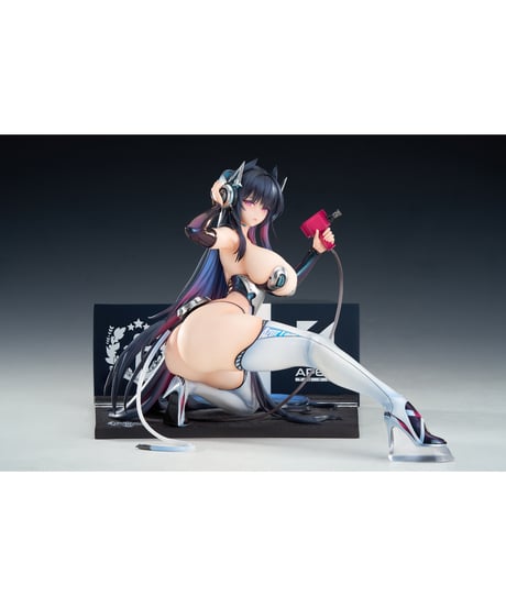 【予約】アズールレーン ストラスブール 謡精舞うサーキットVer.　1/7スケール　塗装済み完成品　［APEX-TOYS］