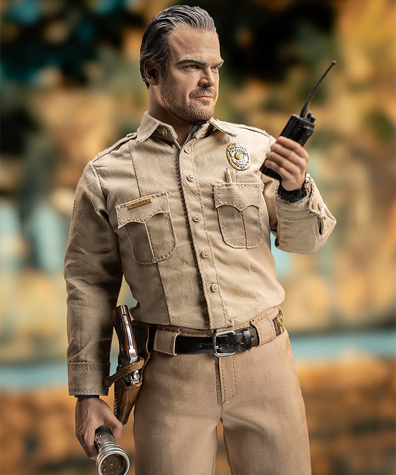 ストレンジャー・シングス未知の世界 1/6 ジム・ホッパー可動フィギュア Amazon | Stranger Things [ストレンジャー シングス] 未知の世界 1/6