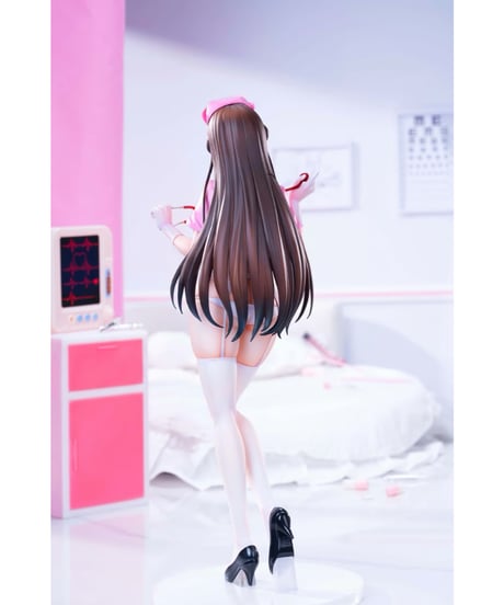 此方 看護師Ver. 1/6 完成品フィギュア　［MOMOROSER］