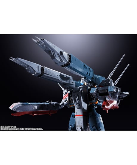 【予約】【11月発売予定】DX超合金 SDF-1 マクロス　超時空要塞マクロス　［バンダイ］