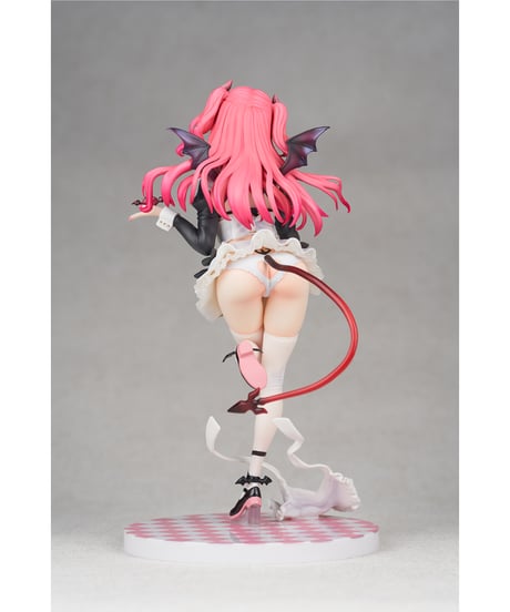 リリア　1/7　塗装済み完成PVCフィギュア　［Shenzhen Mabell Animation Culture Development Co.， Ltd.］