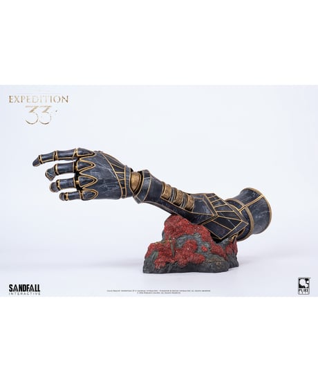 【予約】Clair Obscur Expedition 33 エクスペディション33/ ギュスターヴの義手 1/1 ライフサイズ レプリカ　［ピュアアーツ］
