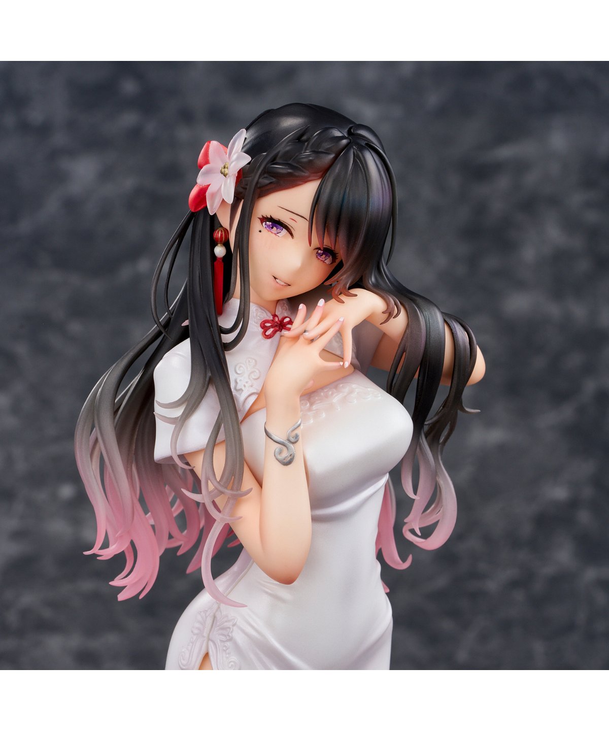 大熊まいイラスト『癒し系白チャイナおねえさん』フィギュアユニオン