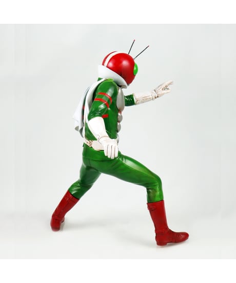 仮面ライダーV3　1/8ソフビキット復刻版
