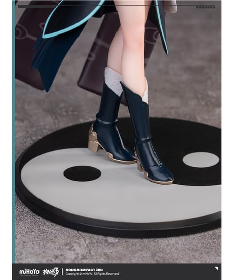 崩壊3rd フカ・雲墨丹心 1/8 完成品フィギュア